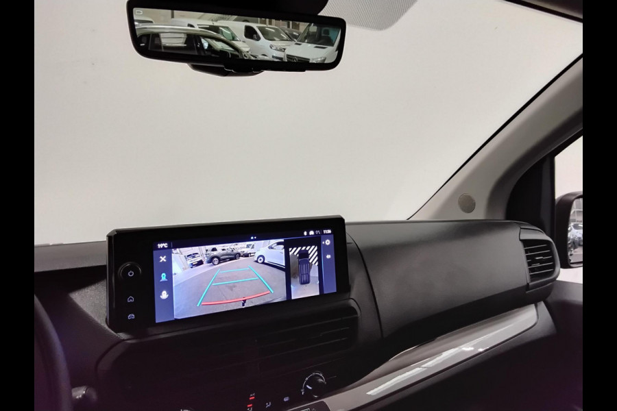 Opel Vivaro 1.5 Diesel 120pk L3 Dubbele Cabine Apple Carplay /  Android Auto Parkeersensoren V+A Trekhaak Camera Navigatie Cruise Control LED koplampen houten afwerking laadruimte
