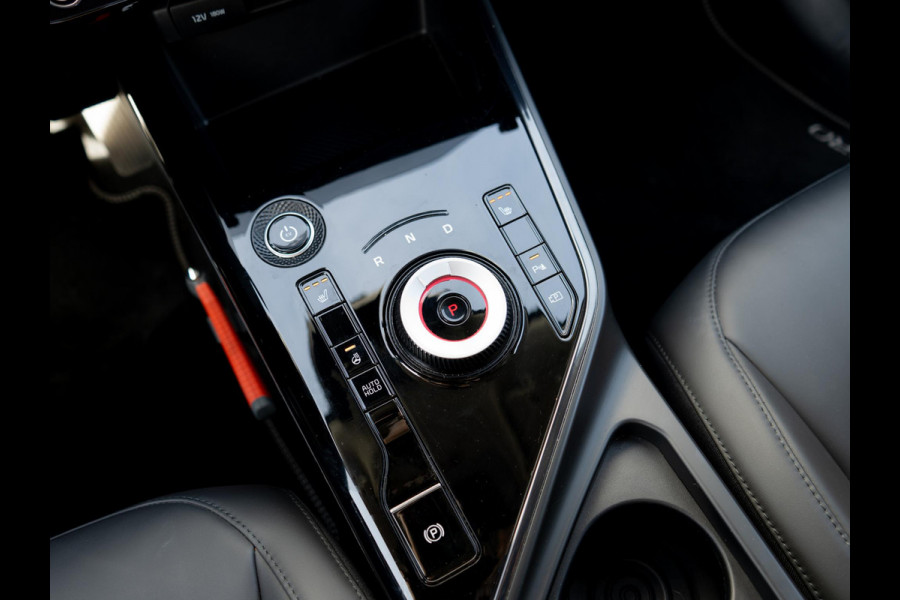Kia Niro EV Edition 64.8 kWh | Stoel en stuurverwarming | PDC voor en achter |