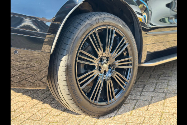 Land Rover Range Rover Velar 2.0 P250 Turbo AWD R-Dynamic SE