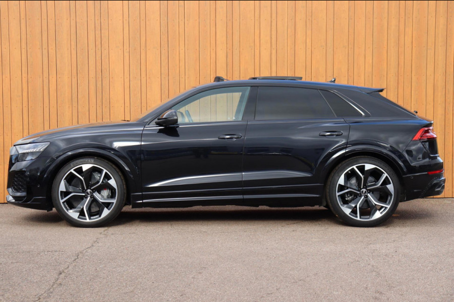 Audi RSQ8 4.0TFSI quattro Dynamic plus Exclusive 1e eig. standkachel keramisch B&O trekhaak schuifdak massage+ventilatie hud enz.