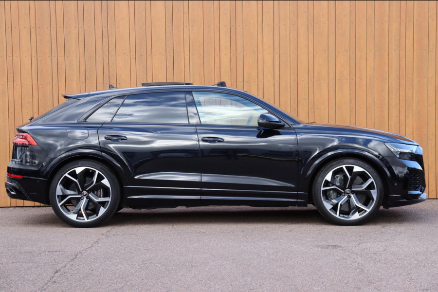 Audi RSQ8 4.0TFSI quattro Dynamic plus Exclusive 1e eig. standkachel keramisch B&O trekhaak schuifdak massage+ventilatie hud enz.