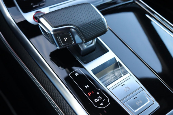 Audi RSQ8 4.0TFSI quattro Dynamic plus Exclusive 1e eig. standkachel keramisch B&O trekhaak schuifdak massage+ventilatie hud enz.