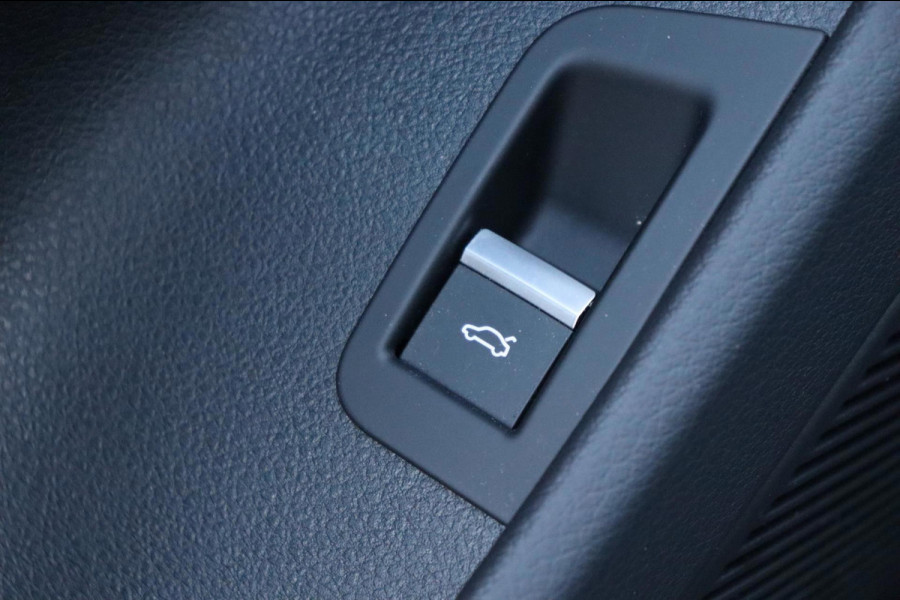 Audi RSQ8 4.0TFSI quattro Dynamic plus Exclusive 1e eig. standkachel keramisch B&O trekhaak schuifdak massage+ventilatie hud enz.