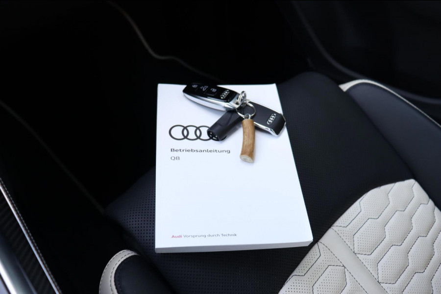 Audi RSQ8 4.0TFSI quattro Dynamic plus Exclusive 1e eig. standkachel keramisch B&O trekhaak schuifdak massage+ventilatie hud enz.
