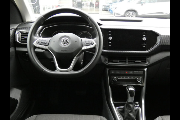 Volkswagen T-Cross 1.0 TSI Style Business R | STOELVERWARMING | APPLE CARPLAY | ACHTERUITRIJCAMERA |