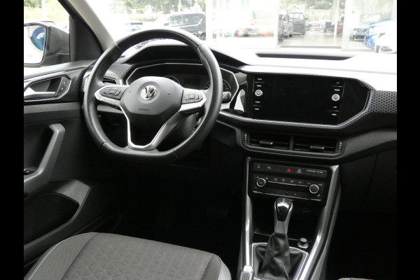 Volkswagen T-Cross 1.0 TSI Style Business R | STOELVERWARMING | APPLE CARPLAY | ACHTERUITRIJCAMERA |