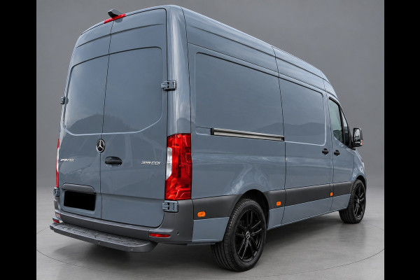 Mercedes-Benz Sprinter 319 1.9 CDI L2H2 PB Edition 360 Camera, Cruise, Carplay, 10,5'' Mbux, LED, Automaat, 190pk, Standkachel, Stoelverwarming, Uniek!