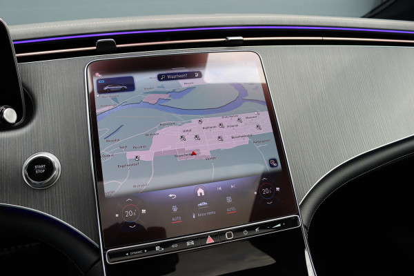 Mercedes-Benz EQE 300 AMG Line 89 kWh | Luchtvering | Distronic+ | Panoramadak | Leder | Burmester | Digital Light | Verwarmd Stuurwiel | Surround Camera | Keyless Go |