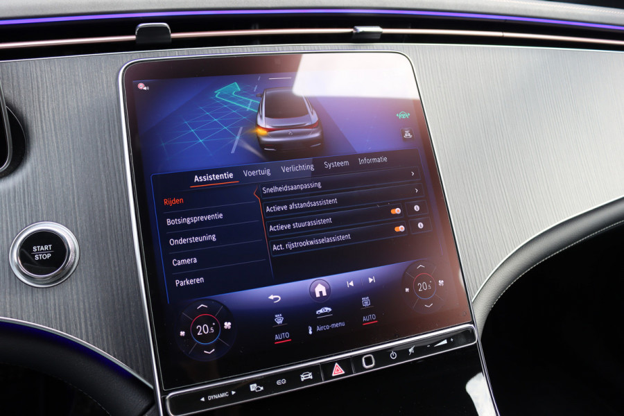 Mercedes-Benz EQE 300 AMG Line 89 kWh | Luchtvering | Distronic+ | Panoramadak | Leder | Burmester | Digital Light | Verwarmd Stuurwiel | Surround Camera | Keyless Go |