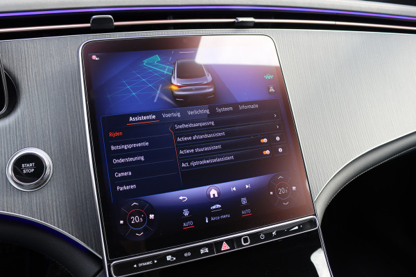 Mercedes-Benz EQE 300 AMG Line 89 kWh | Luchtvering | Distronic+ | Panoramadak | Leder | Burmester | Digital Light | Verwarmd Stuurwiel | Surround Camera | Keyless Go |