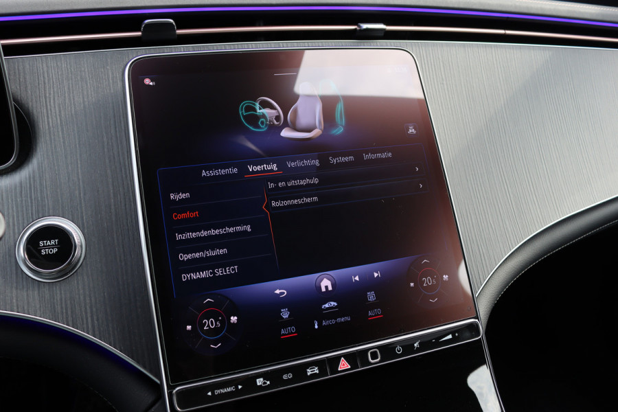 Mercedes-Benz EQE 300 AMG Line 89 kWh | Luchtvering | Distronic+ | Panoramadak | Leder | Burmester | Digital Light | Verwarmd Stuurwiel | Surround Camera | Keyless Go |