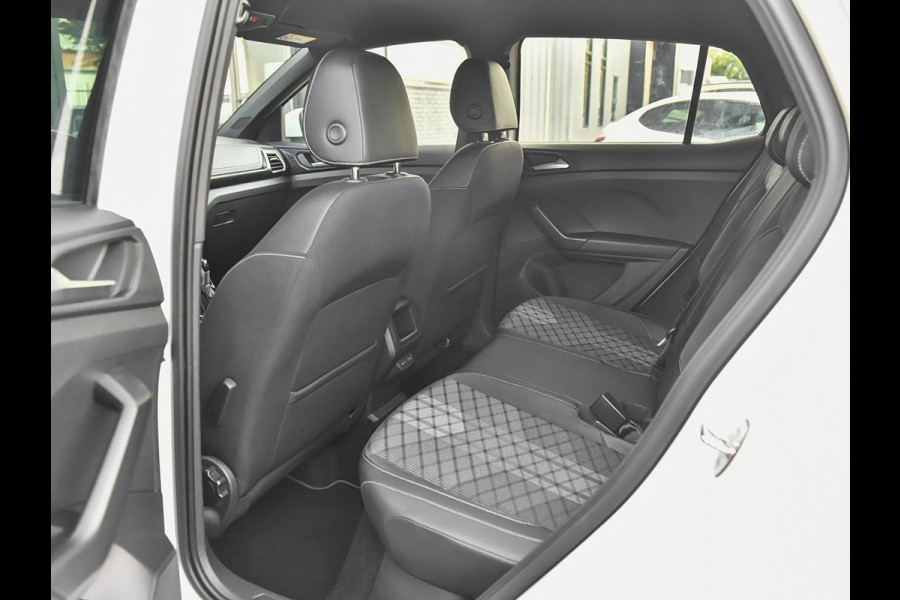 Volkswagen T-Cross 1.5 TSI R-Line Camera Navi Trekhaak Carplay