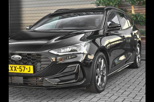 Ford FOCUS Wagon 1.0 EcoBoost Hybrid ST Line Trekhaak ACC Navi Camera Head up