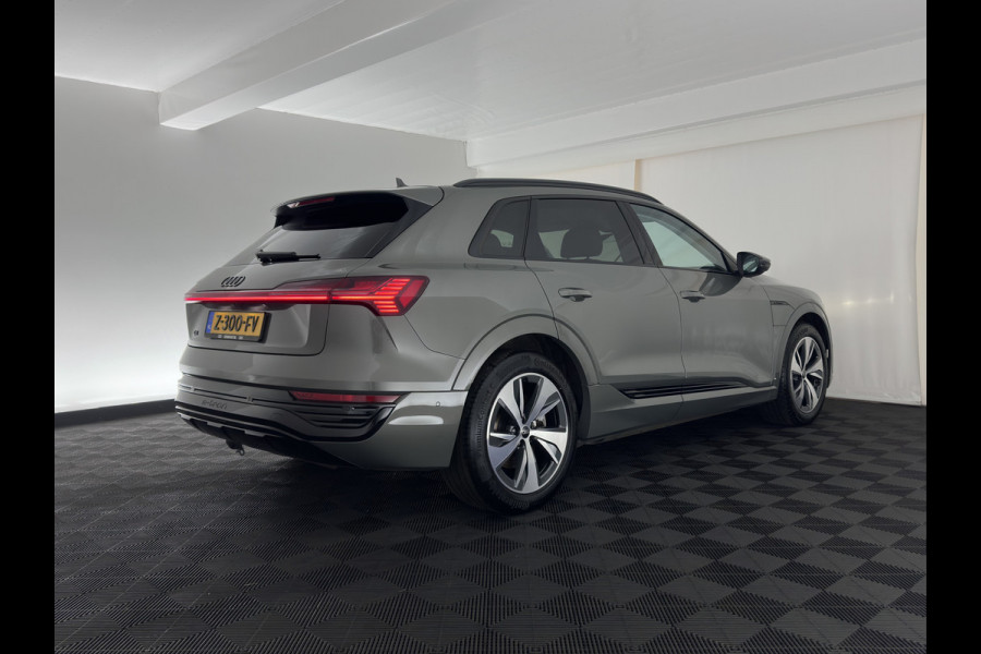Audi Q8 e-tron 50 quattro Advanced Edition 95 kWh [3-Fase-22kW] {SoH-99%} (INCL-BTW)  Aut. *LEATHER | FULL-LED | MEMORY-PACK | ADAPTIVE-CRUISE | CAMERA | PRIVACY-GLASS | DIGI-COCKPIT | SHIFTPADDLES | DAB | AMBIENTLIGHT | TOWBAR | 20''ALU*