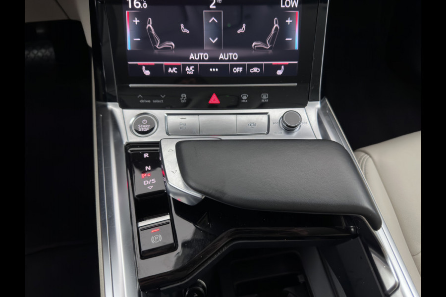 Audi Q8 e-tron 50 quattro Advanced Edition 95 kWh [3-Fase-22kW] {SoH-99%} (INCL-BTW)  Aut. *LEATHER | FULL-LED | MEMORY-PACK | ADAPTIVE-CRUISE | CAMERA | PRIVACY-GLASS | DIGI-COCKPIT | SHIFTPADDLES | DAB | AMBIENTLIGHT | TOWBAR | 20''ALU*