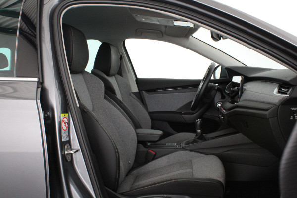 Škoda Octavia Combi 1.5 TSI Business Edition > Camera/Trekhaak/Winterpakket/ Graphite Grey