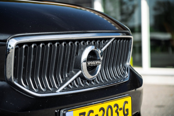 Volvo XC40 2.0 T4 Momentum Pro I Camera I apple android I zeer netjes I trekhaak I