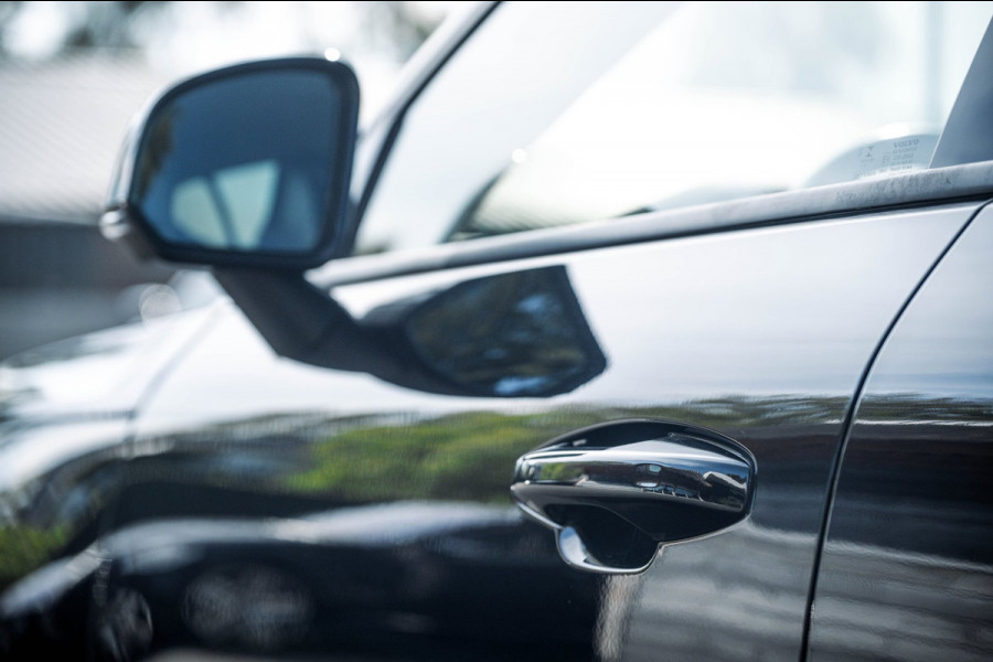Volvo XC40 2.0 T4 Momentum Pro I Camera I apple android I zeer netjes I trekhaak I