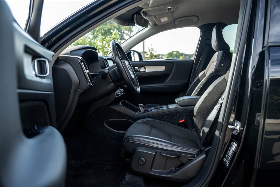 Volvo XC40 2.0 T4 Momentum Pro I Camera I apple android I zeer netjes I trekhaak I