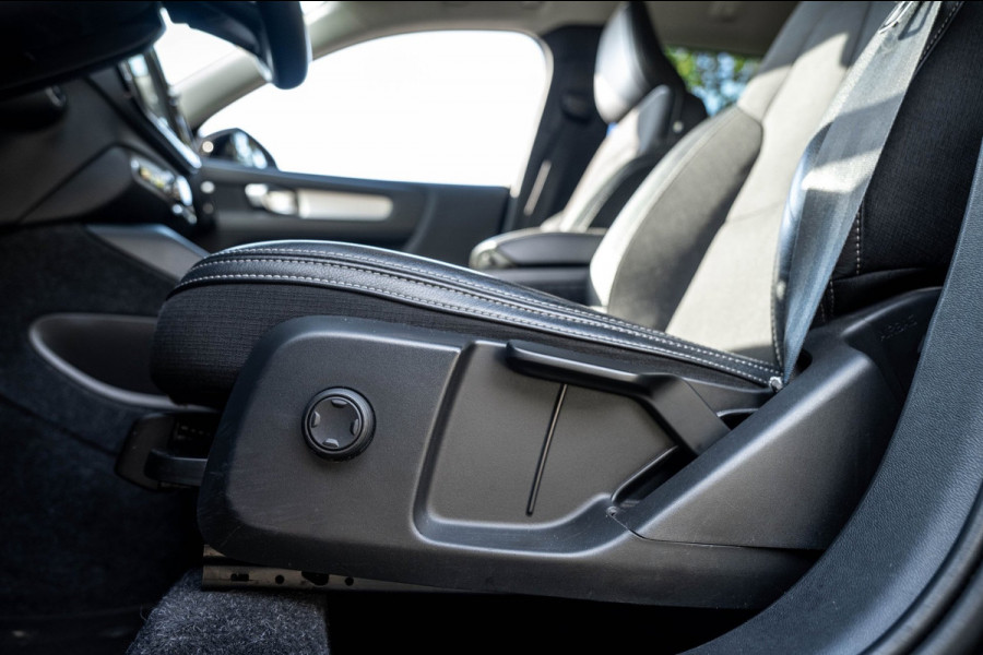Volvo XC40 2.0 T4 Momentum Pro I Camera I apple android I zeer netjes I trekhaak I