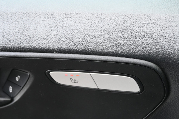 Mercedes-Benz Vito 114 CDI L2 DC Tourer Camera, Apple Carplay/Android Auto