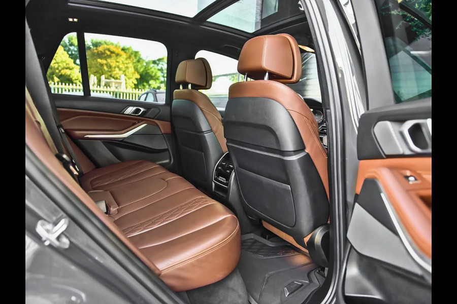 BMW X5 xDrive45e High Executive M Sport Panorama H&K ACC 360 Camera Individual bekleding