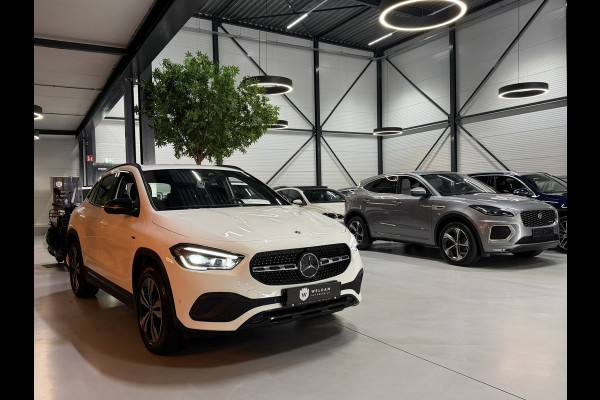 Mercedes-Benz GLA 250 e Business Solution Luxury Limited SOH100%|360° Camera|MULTIBEAM LED|Ambient|Elektr Trekhaak|Rijklaar
