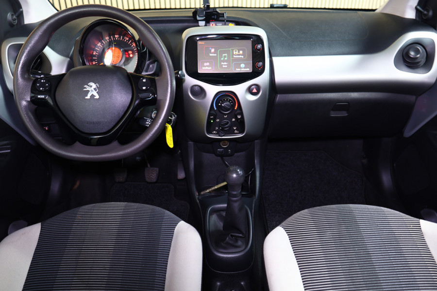 Peugeot 108 1.2 Puretech Allure CABRIO TOP NAVIGATIE CARPLAY AIRCO A. CAMERA 2018