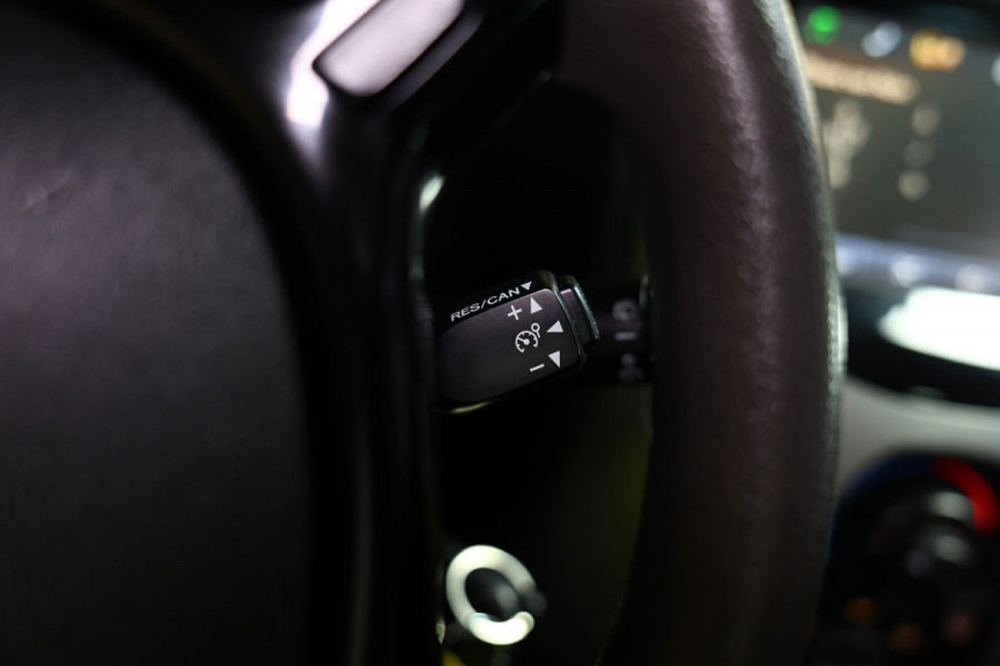 Peugeot 108 1.2 Puretech Allure CABRIO TOP NAVIGATIE CARPLAY AIRCO A. CAMERA 2018