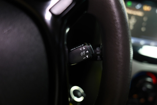 Peugeot 108 1.2 Puretech Allure CABRIO TOP NAVIGATIE CARPLAY AIRCO A. CAMERA 2018