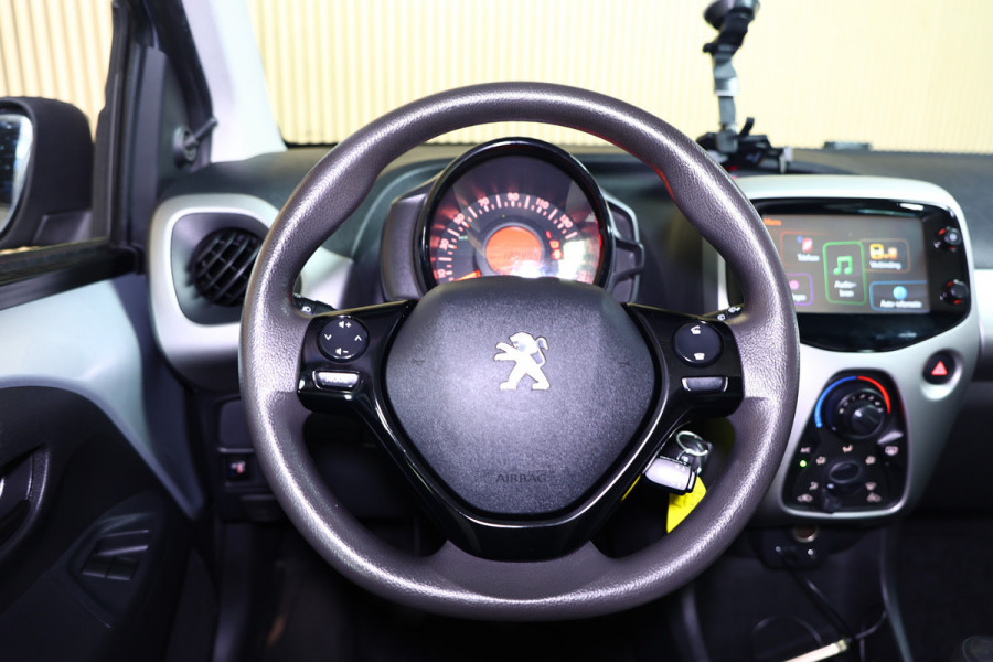 Peugeot 108 1.2 Puretech Allure CABRIO TOP NAVIGATIE CARPLAY AIRCO A. CAMERA 2018