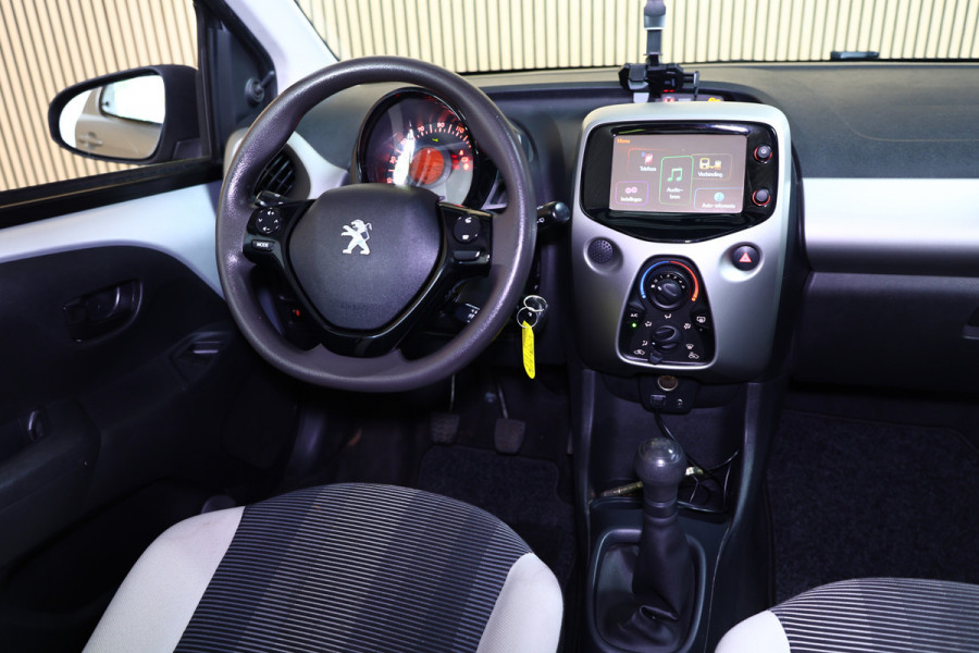 Peugeot 108 1.2 Puretech Allure CABRIO TOP NAVIGATIE CARPLAY AIRCO A. CAMERA 2018