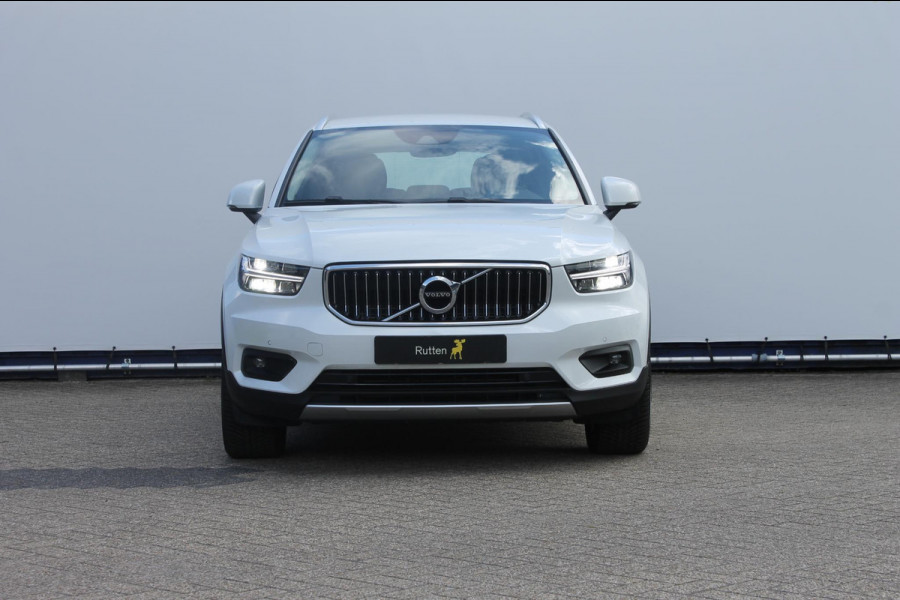 Volvo XC40 T4 211PK Automaat Recharge Inscription Expression Lederen bekleding / Cruise Control / DAB+ / Apple Carplay / 19" lm velgen / Navigatie