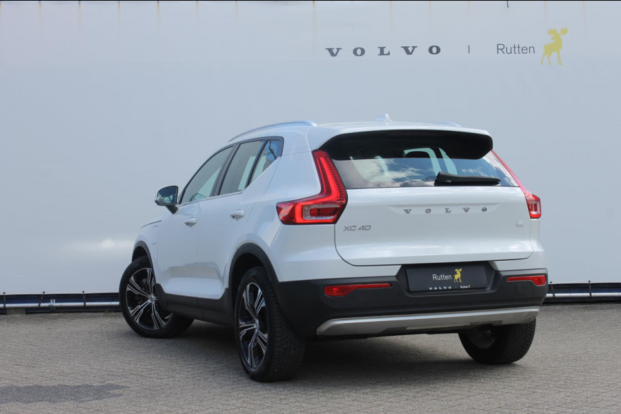Volvo XC40 T4 211PK Automaat Recharge Inscription Expression Lederen bekleding / Cruise Control / DAB+ / Apple Carplay / 19" lm velgen / Navigatie