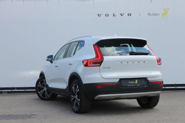 Volvo XC40 T4 211PK Automaat Recharge Inscription Expression Lederen bekleding / Cruise Control / DAB+ / Apple Carplay / 19" lm velgen / Navigatie