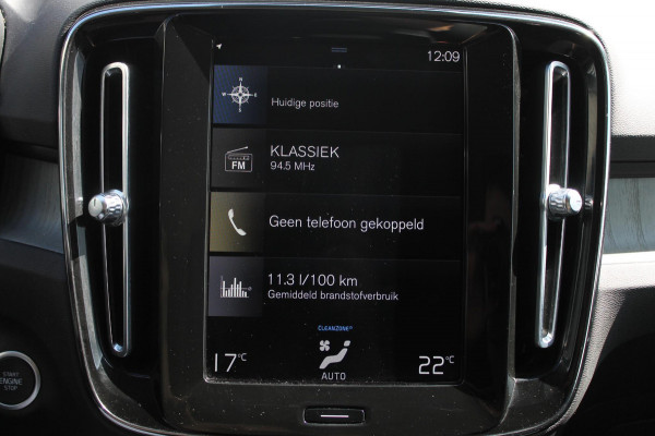 Volvo XC40 T4 211PK Automaat Recharge Inscription Expression Lederen bekleding / Cruise Control / DAB+ / Apple Carplay / 19" lm velgen / Navigatie