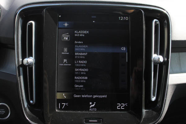 Volvo XC40 T4 211PK Automaat Recharge Inscription Expression Lederen bekleding / Cruise Control / DAB+ / Apple Carplay / 19" lm velgen / Navigatie