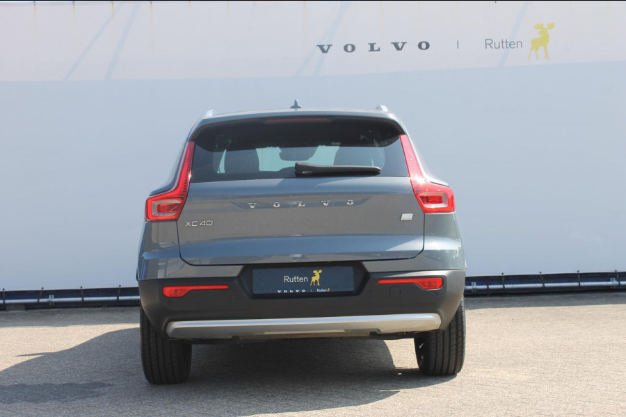 Volvo XC40 T4 211PK Automaat Recharge Inscription Expression Cruise control / DAB audio / Apple Carplay / Climate Control / Keyless entry