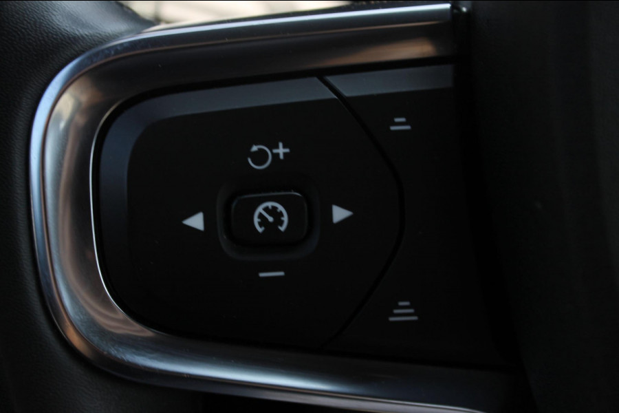 Volvo XC40 T4 211PK Automaat Recharge Inscription Expression Cruise control / DAB audio / Apple Carplay / Climate Control / Keyless entry