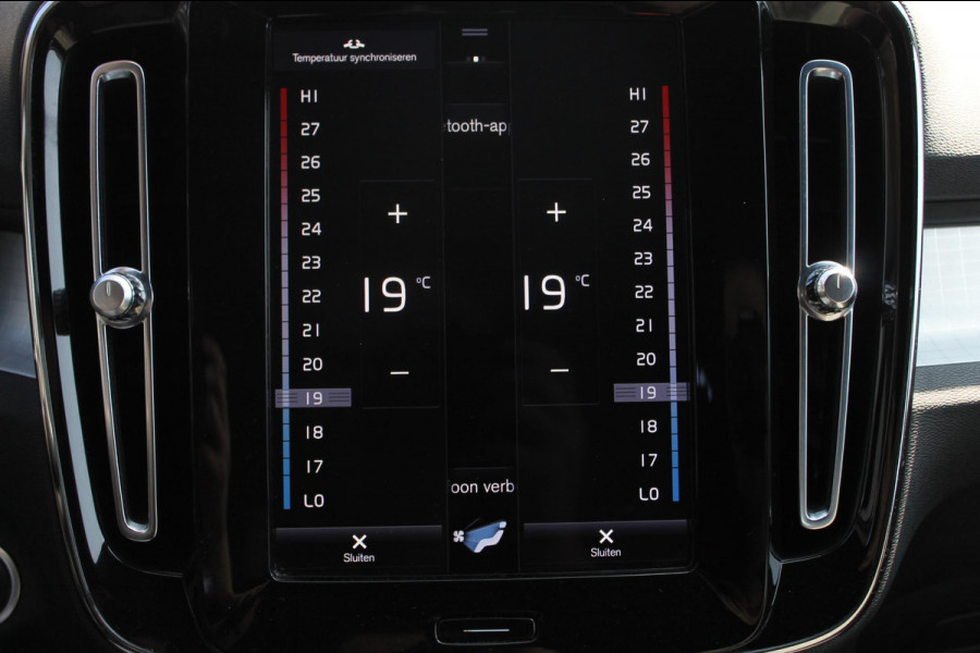 Volvo XC40 T4 211PK Automaat Recharge Inscription Expression Cruise control / DAB audio / Apple Carplay / Climate Control / Keyless entry