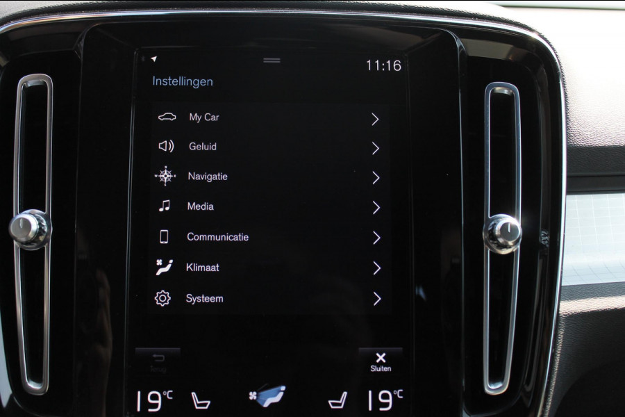 Volvo XC40 T4 211PK Automaat Recharge Inscription Expression Cruise control / DAB audio / Apple Carplay / Climate Control / Keyless entry