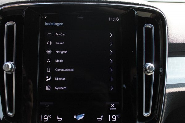 Volvo XC40 T4 211PK Automaat Recharge Inscription Expression Cruise control / DAB audio / Apple Carplay / Climate Control / Keyless entry