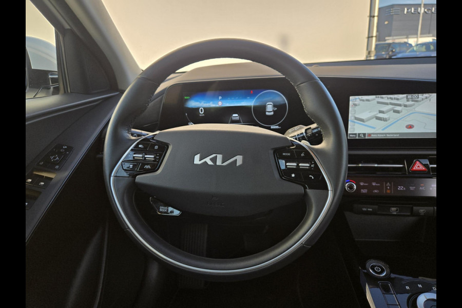 Kia Niro EV DynamicLine 64.8 kWh NL-AUTO | NAVI | CAMERA | 1/2 LEDER