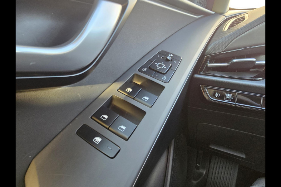 Kia Niro EV DynamicLine 64.8 kWh NL-AUTO | NAVI | CAMERA | 1/2 LEDER
