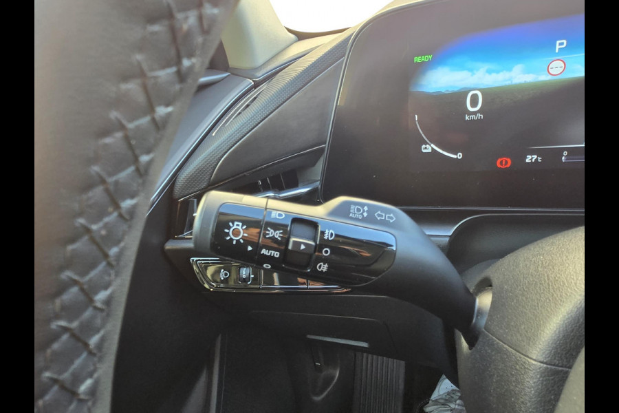 Kia Niro EV DynamicLine 64.8 kWh NL-AUTO | NAVI | CAMERA | 1/2 LEDER