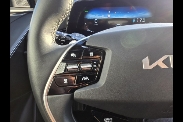 Kia Niro EV DynamicLine 64.8 kWh NL-AUTO | NAVI | CAMERA | 1/2 LEDER