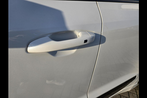 Kia Niro EV DynamicLine 64.8 kWh NL-AUTO | NAVI | CAMERA | 1/2 LEDER