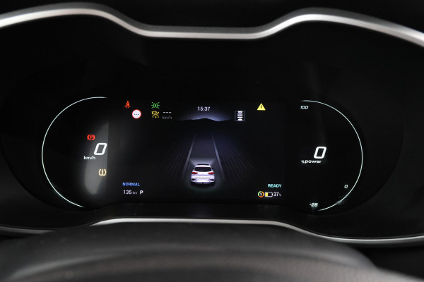 MG Mg zs ev EV Long Range Luxury 70 kWh Panorama, 360 camera, Apple carplay!