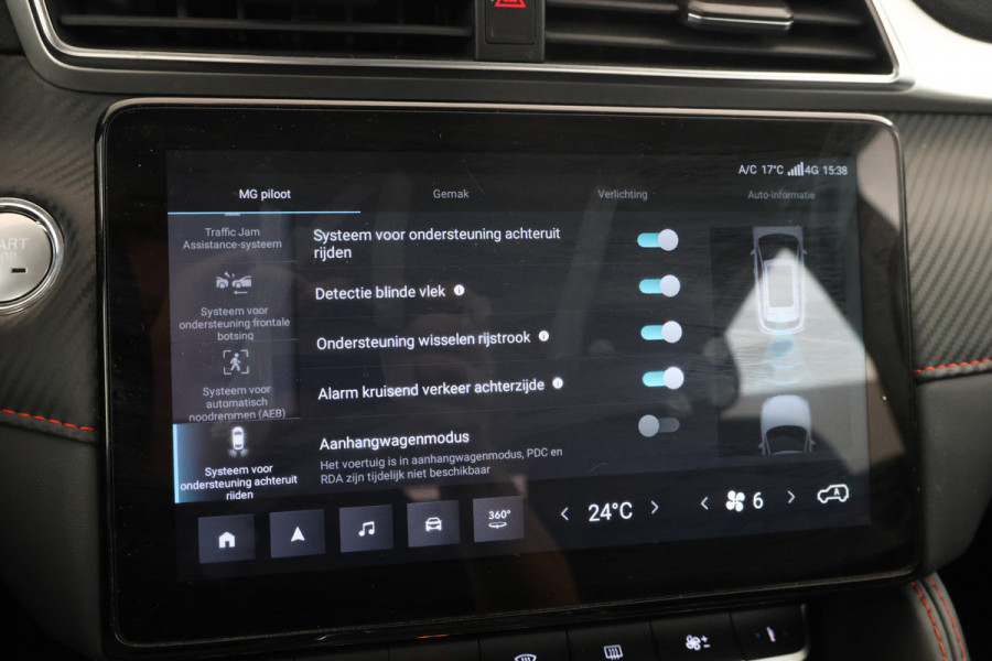 MG Mg zs ev EV Long Range Luxury 70 kWh Panorama, 360 camera, Apple carplay!