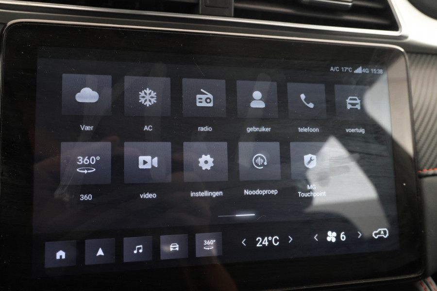 MG Mg zs ev EV Long Range Luxury 70 kWh Panorama, 360 camera, Apple carplay!